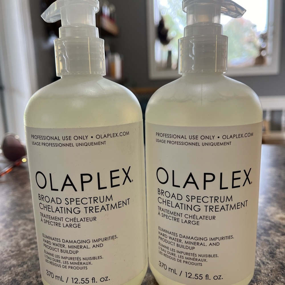2 Brand New, 12.55oz bottles of Olaplex, Broad Spectrum Chelating Treatment